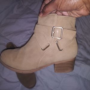 Girls Tan bootie